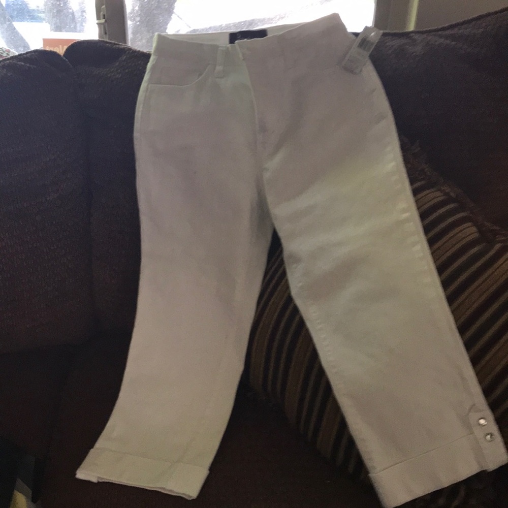 White NYDJ Size 4.